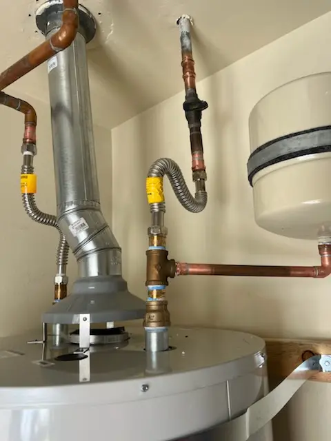 Water heater installation and plumbing repair in Mt. Paran